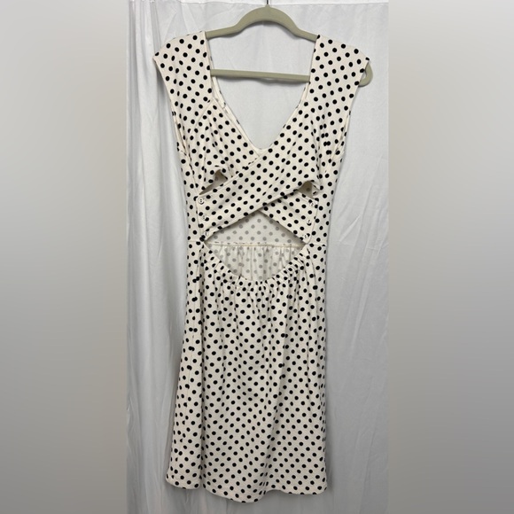 Anthropologie stretch cotton white polka dot cross back  summer dress. Size 12. - Picture 5 of 10